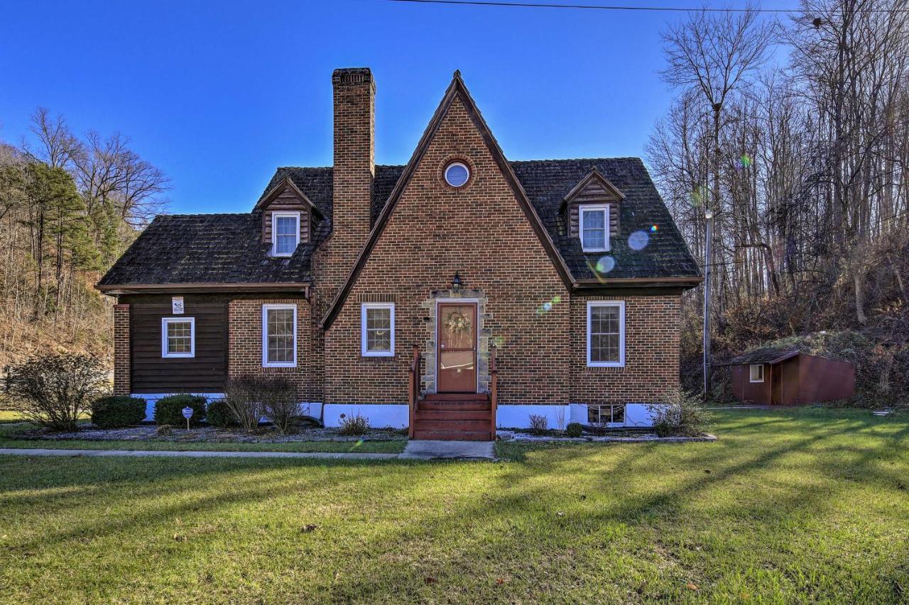 Homeplace With Yard - 10 Mi To Jenny Wiley! Paintsville Экстерьер фото